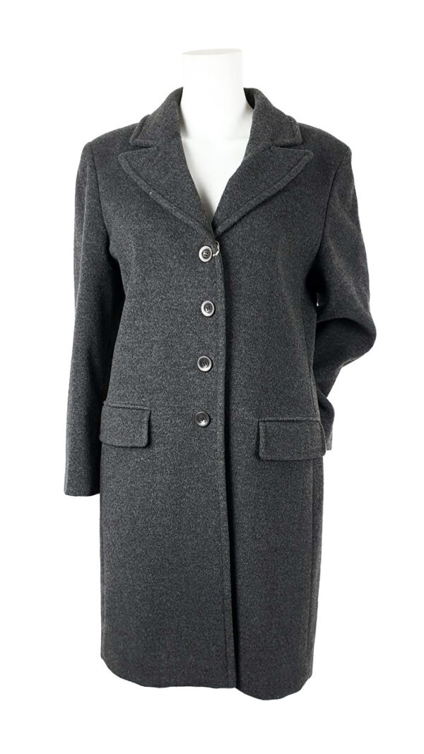 Cappotto linea dritta con bottoni e tasche grigio